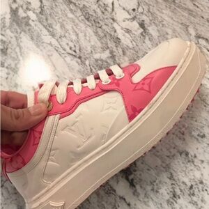 Louis Vuitton | Louis Vuitton TIME OUT SNEAKER